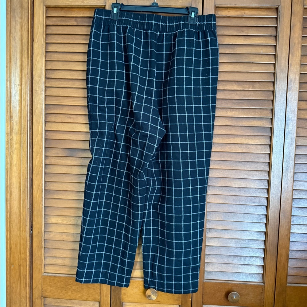 Madewell Black and White Grid Sweatpants - Picture 7 of 7